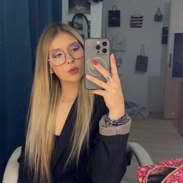 Clara